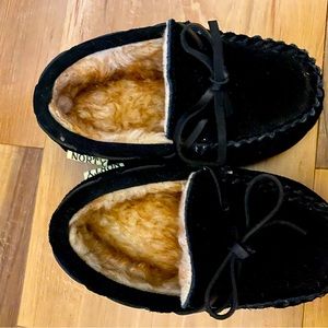 Norty unisex slip on slipper style shoes